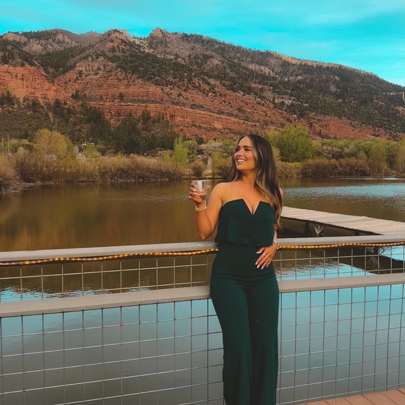 🌸ABOUT YOUR SELLER🌸 - Picture 1 of 8